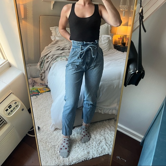 ✨Abercrombie Paperbag-Waist Mom Jean - Picture 2 of 10